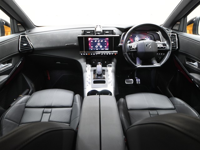 シトロエン シトロエン ＤＳ７ ｸﾞﾗﾝｼｯｸﾋﾟｭｱﾃｯｸ