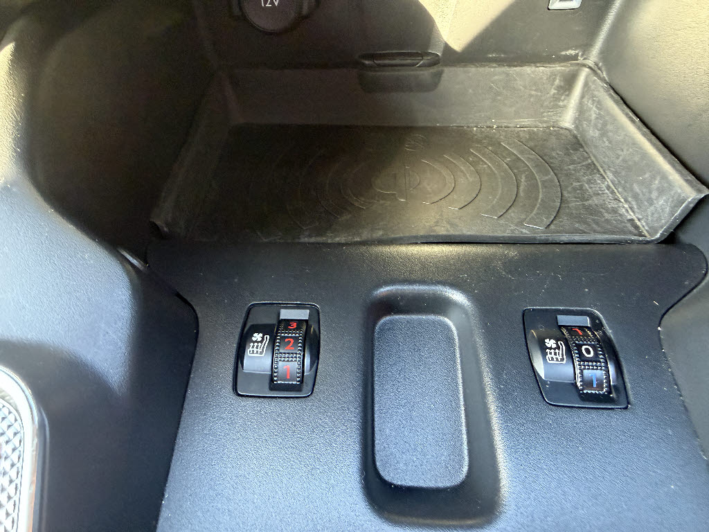 シトロエン シトロエン ＤＳ７ ｸﾞﾗﾝｼｯｸﾋﾟｭｱﾃｯｸ