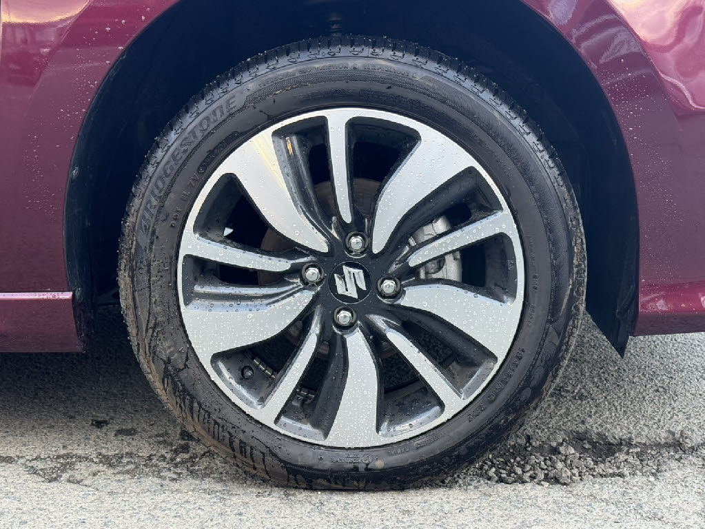 スズキ スイフト ｽｲﾌﾄ XRﾘﾐﾃｯﾄﾞ4WD ｾｰﾌﾃｨｰﾊﾟｯｹｰｼﾞ