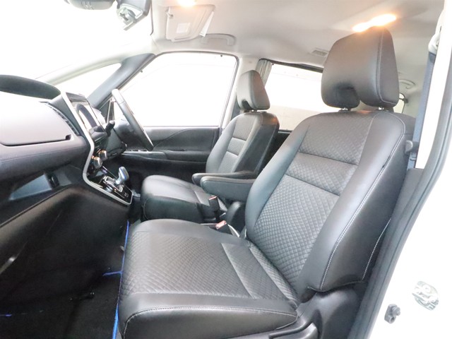 ニッサン セレナＨＶ e-ﾊﾟﾜｰ ﾊｲｳｪｲｽﾀｰV