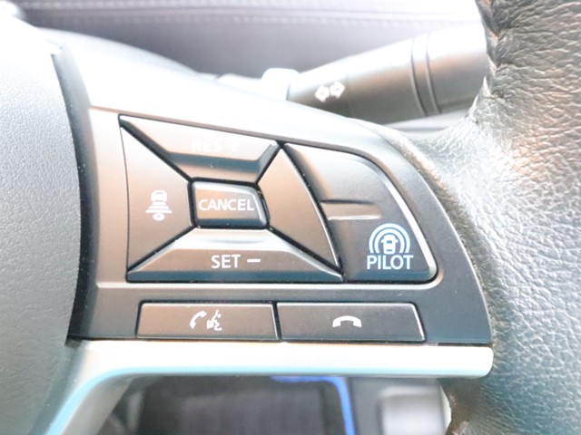 ニッサン セレナＨＶ e-ﾊﾟﾜｰ ﾊｲｳｪｲｽﾀｰV