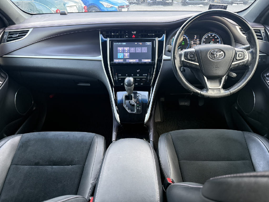 トヨタ ﾊﾘｱｰ ﾊｲﾌﾞﾘｯﾄﾞ ﾌﾟﾚﾐｱﾑ ｽﾀｲﾙﾓｰｳﾞ 4WD