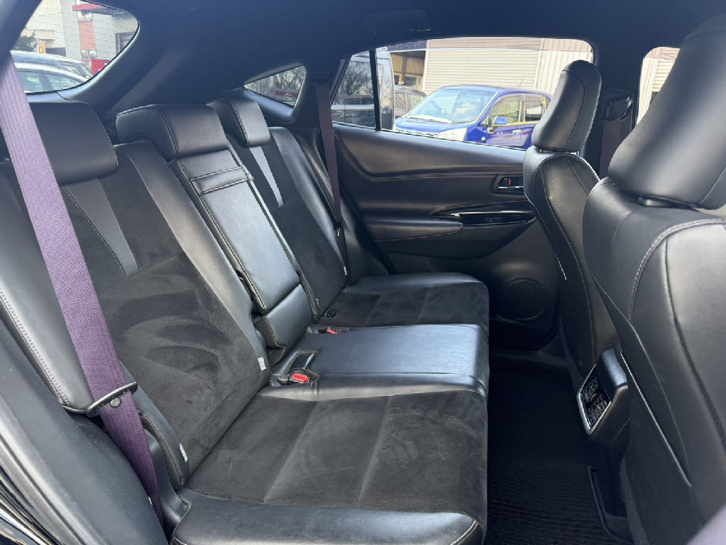 トヨタ ﾊﾘｱｰ ﾊｲﾌﾞﾘｯﾄﾞ ﾌﾟﾚﾐｱﾑ ｽﾀｲﾙﾓｰｳﾞ 4WD