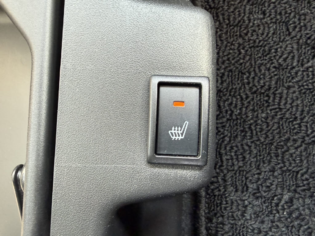 スズキ クロスビー ﾊｲﾌﾞﾘｯﾄﾞMZ 4WD