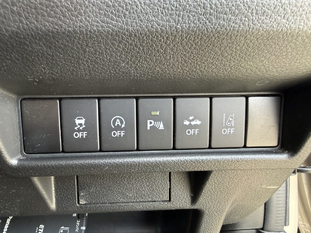 スズキ クロスビー ﾊｲﾌﾞﾘｯﾄﾞMZ 4WD