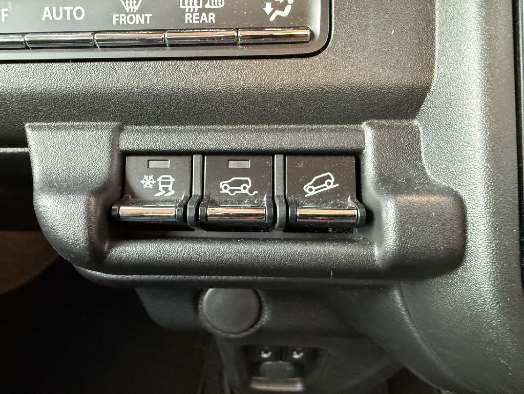 スズキ ハスラー ﾊｲﾌﾞﾘｯﾄﾞX 4WD