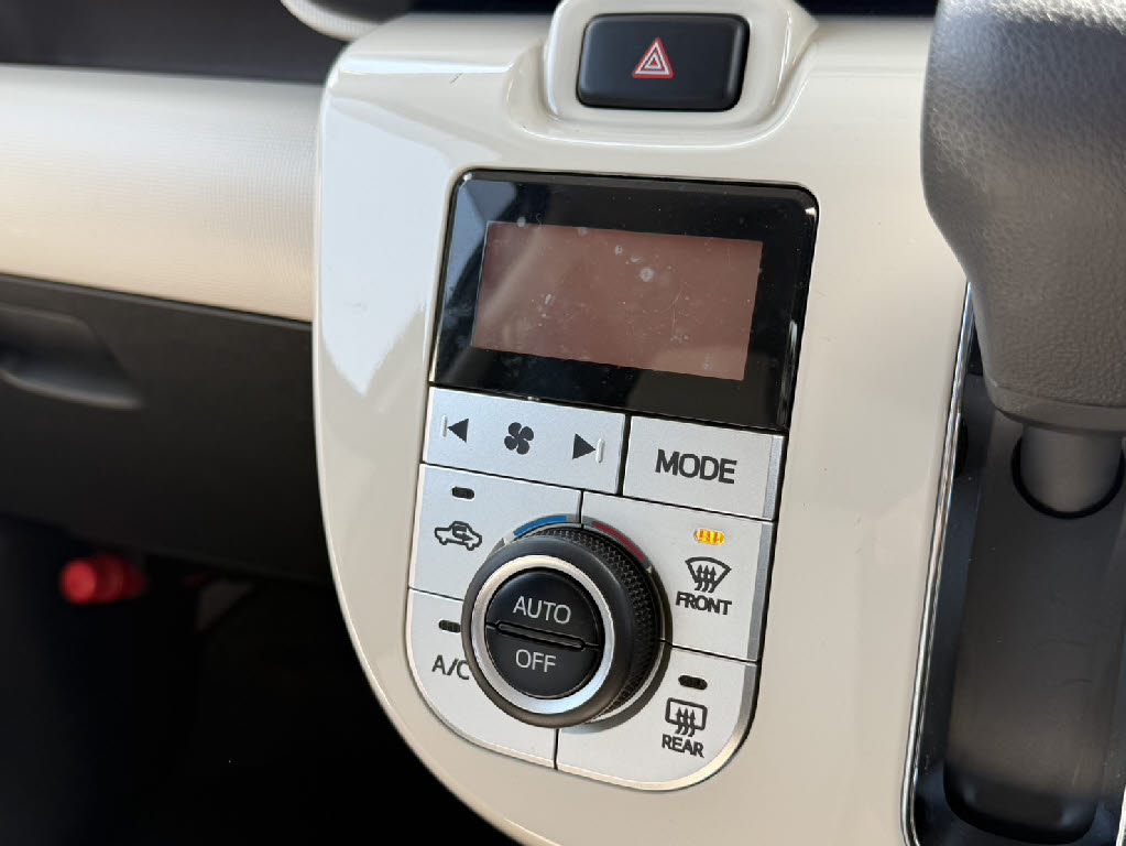 ダイハツ ムーヴキャンバス Xﾒｲｸｱｯﾌﾟﾘﾐﾃｯﾄﾞ　SA3