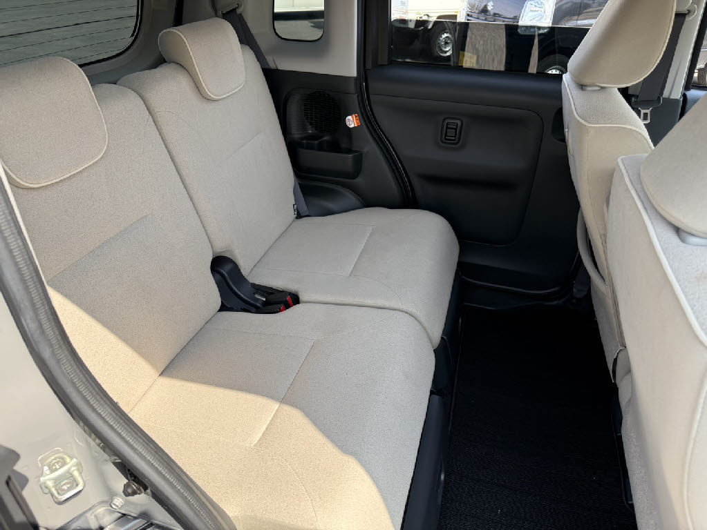 ダイハツ ムーヴキャンバス Xﾒｲｸｱｯﾌﾟﾘﾐﾃｯﾄﾞ　SA3