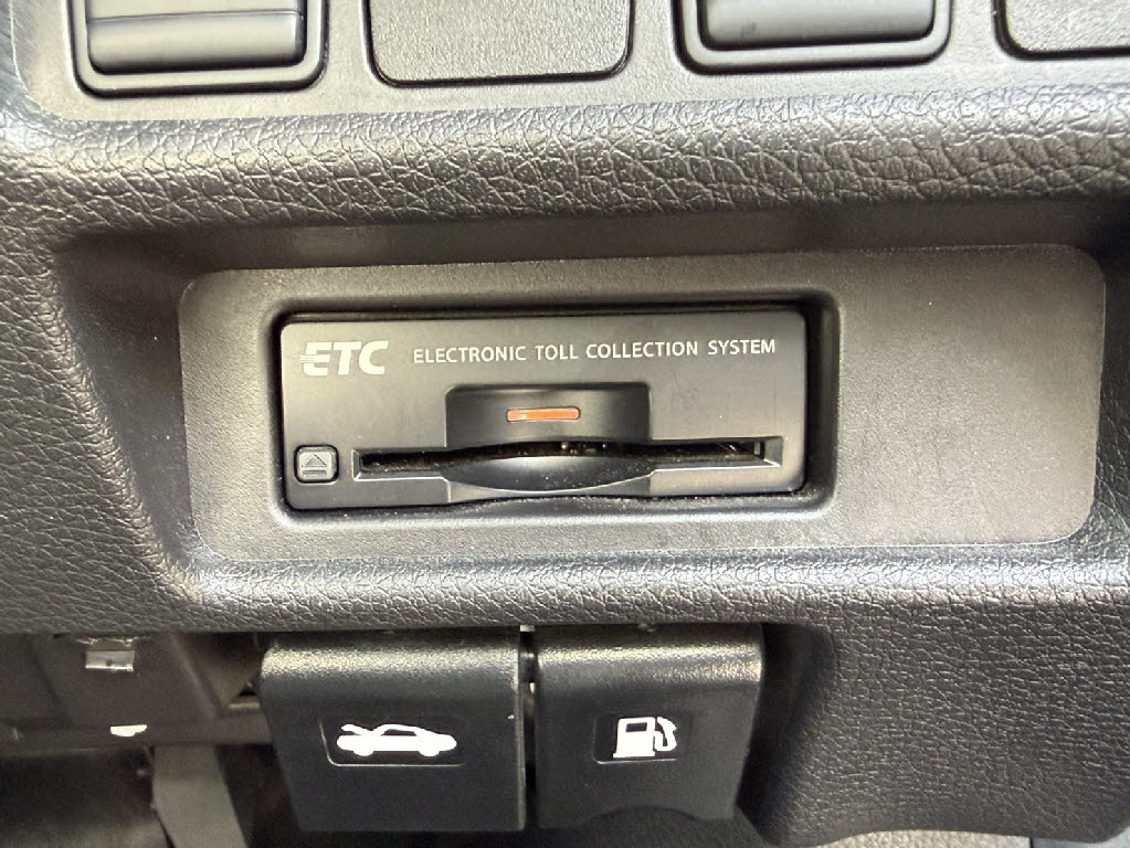 ニッサン エクストレイル 20XｴｸｽﾄﾘｰﾏｰXｴﾏｰｼﾞｪﾝｼｰﾌﾞﾚｰｷﾊﾟｯｹｰｼﾞ4WD