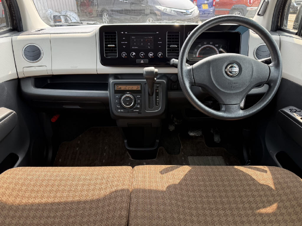 ニッサン モコ X FOUR