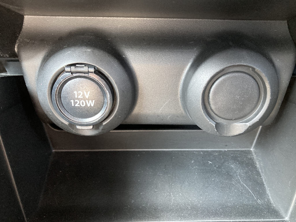 スズキ スイフト 1.2HYBRID ML 4WD