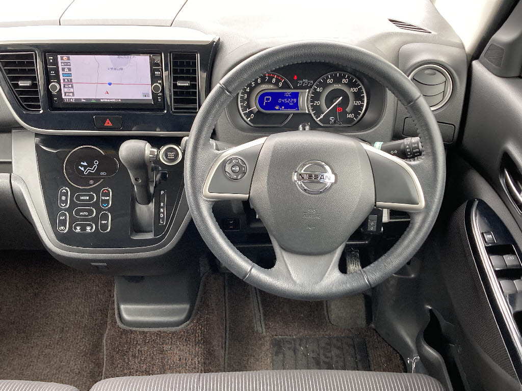 ニッサン デイズルークス ﾊｲｳｪｲｽﾀｰX 4WD