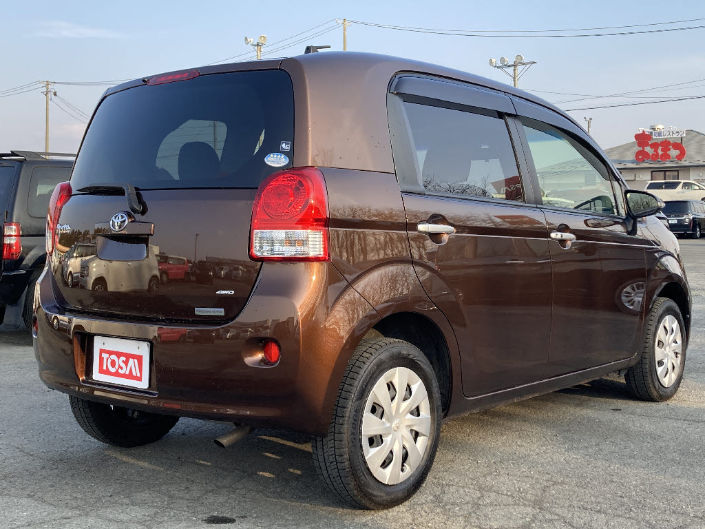 トヨタ ポルテ 1.5G 4WD