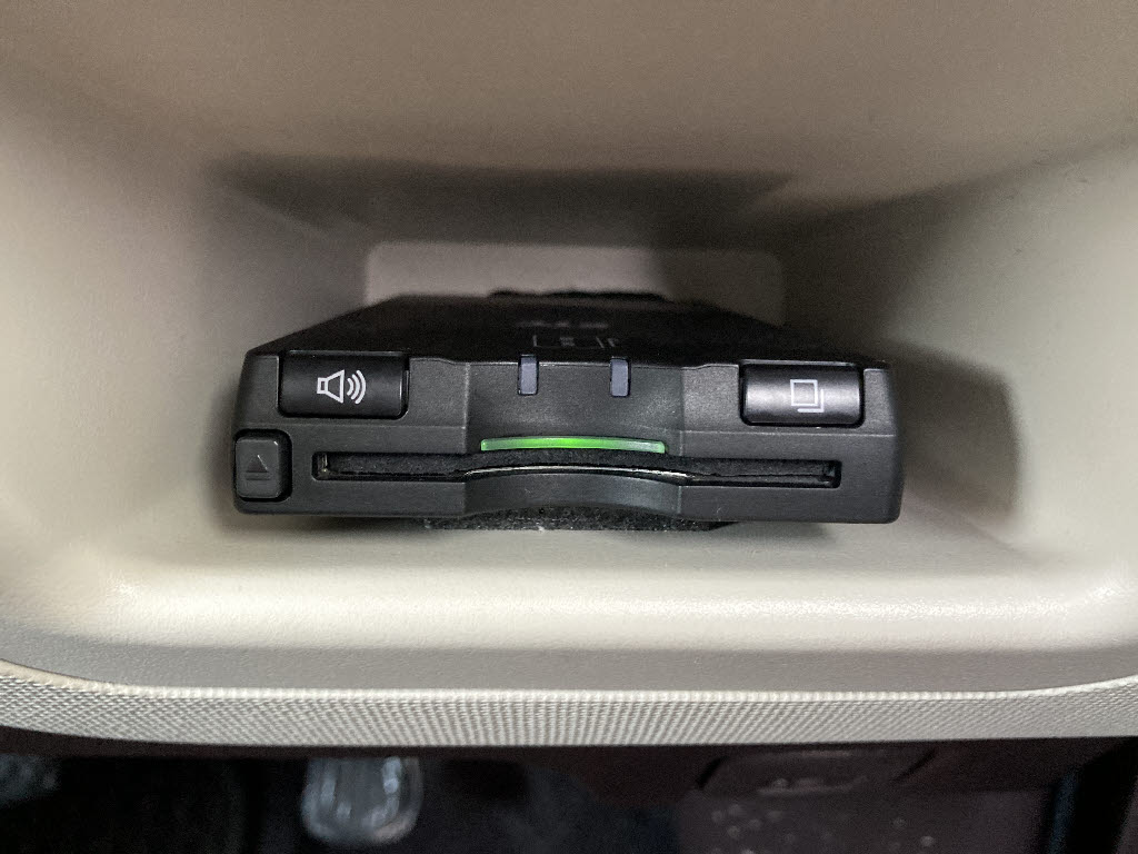 トヨタ ポルテ 1.5G 4WD