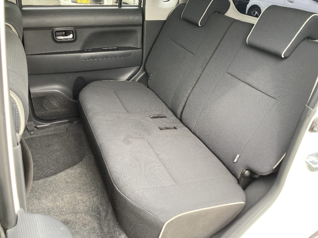 ダイハツ ムーヴコンテ L VSⅡ 4WD　