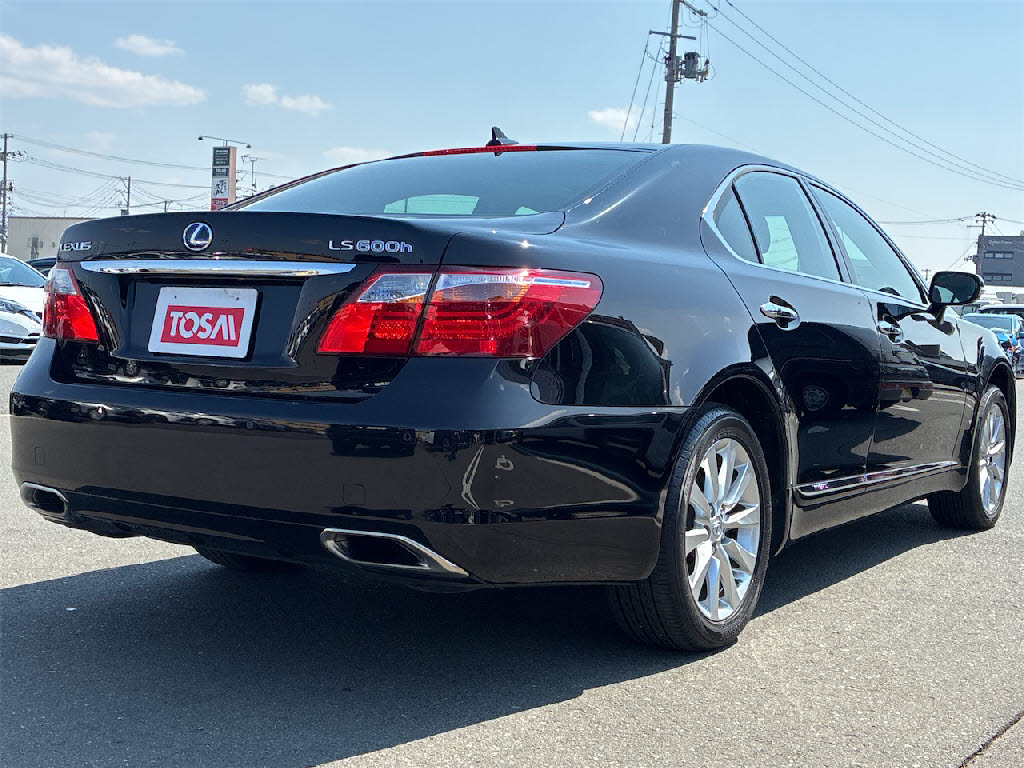 レクサス レクサス ＬＳ 600h 4WD
