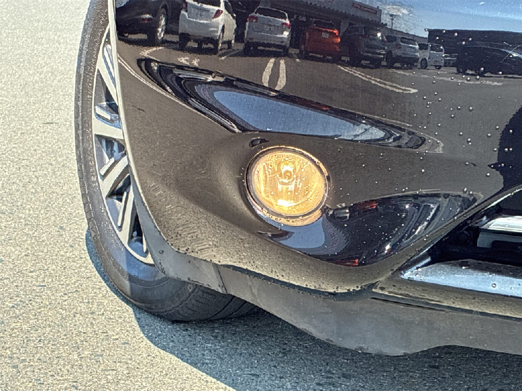 ニッサン ノート ｱｸｼｽ 4WD