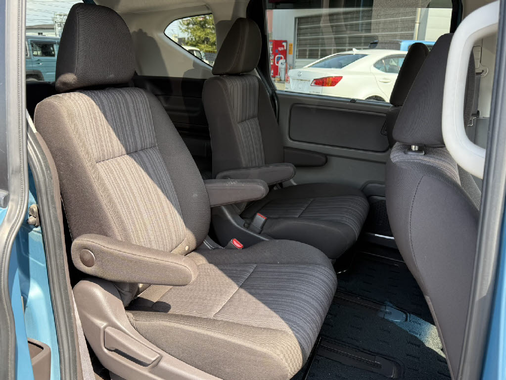 ホンダ フリード G・ﾎﾝﾀﾞｾﾝｼﾝｸﾞ 4WD