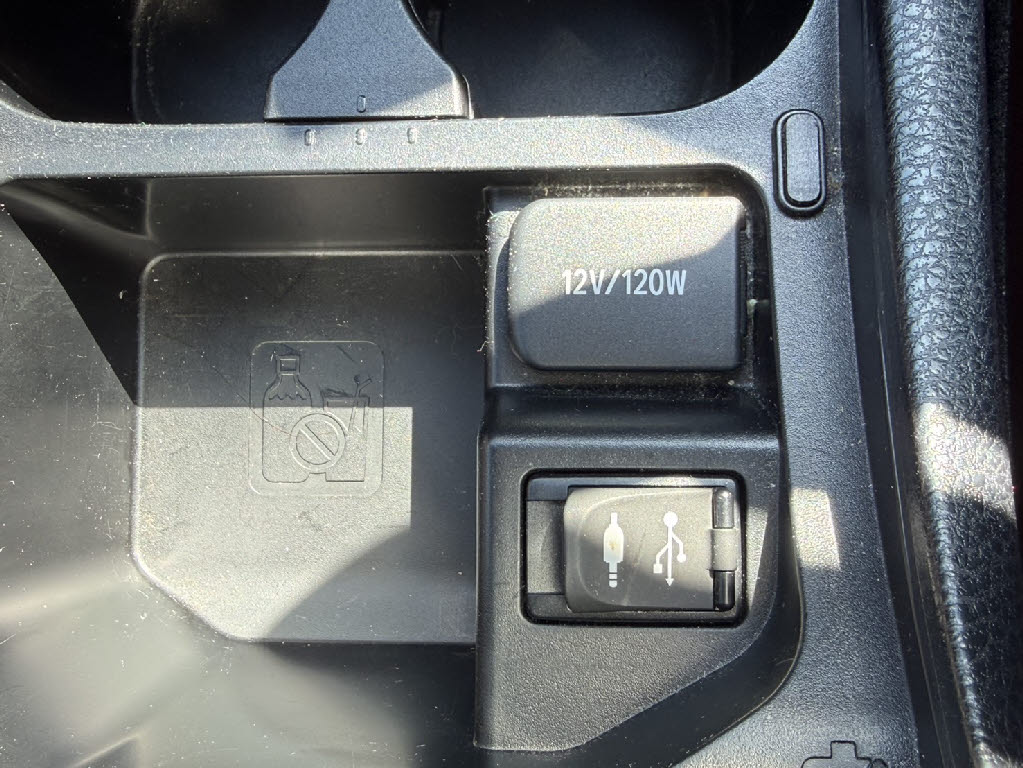 トヨタ ﾊﾘｱｰ ﾊｲﾌﾞﾘｯﾄﾞ ﾌﾟﾛｸﾞﾚｽ 4WD