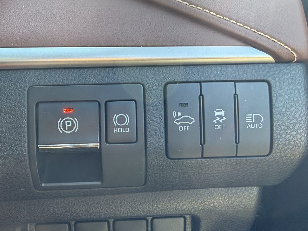 トヨタ ﾊﾘｱｰ ﾊｲﾌﾞﾘｯﾄﾞ ﾌﾟﾛｸﾞﾚｽ 4WD