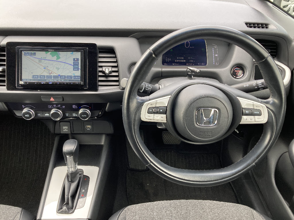 ホンダ フィット e:HEVﾎｰﾑ 4WD