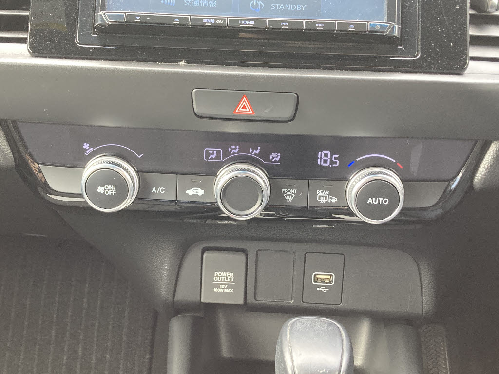 ホンダ フィット e:HEVﾎｰﾑ 4WD