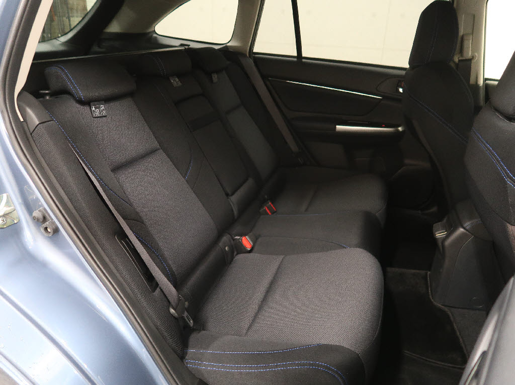 スバル レヴォーグ 1.6GT-Sアイサイト 4WD