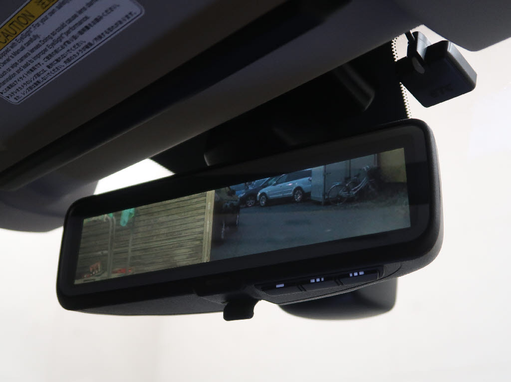 スバル レヴォーグ 1.6GT-Sアイサイト 4WD