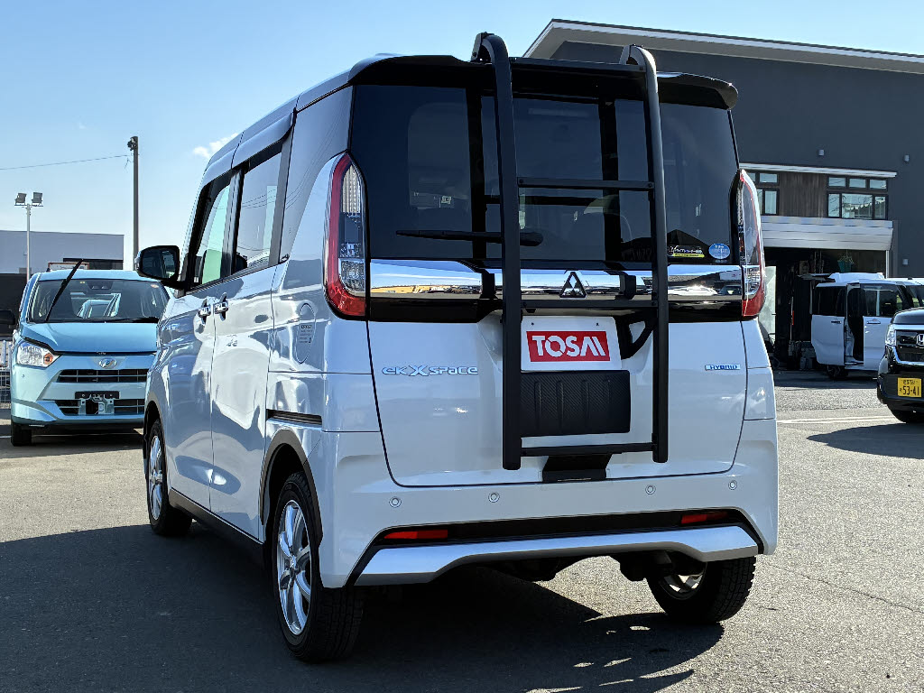 三菱 eKｸﾛｽ ｽﾍﾟｰｽ T 4WD