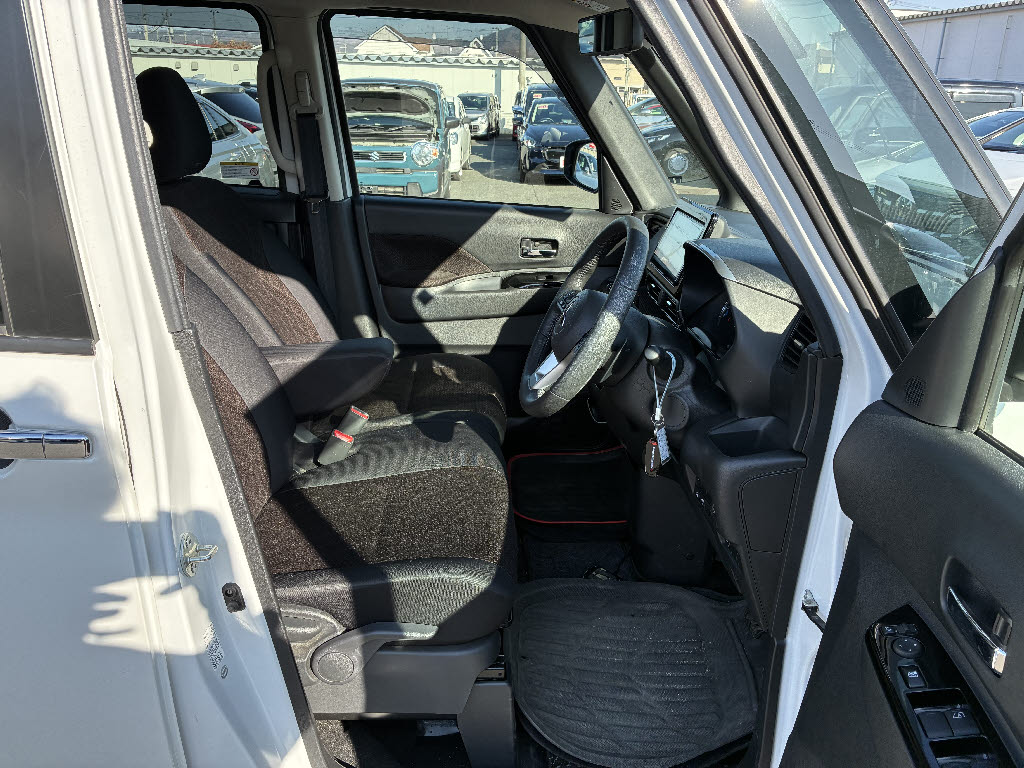 三菱 eKｸﾛｽ ｽﾍﾟｰｽ T 4WD