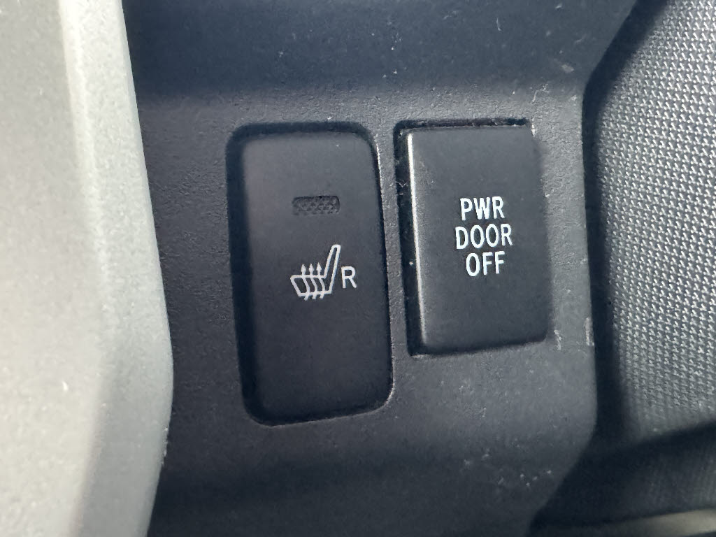 ダイハツ ウエイク X SA 4WD