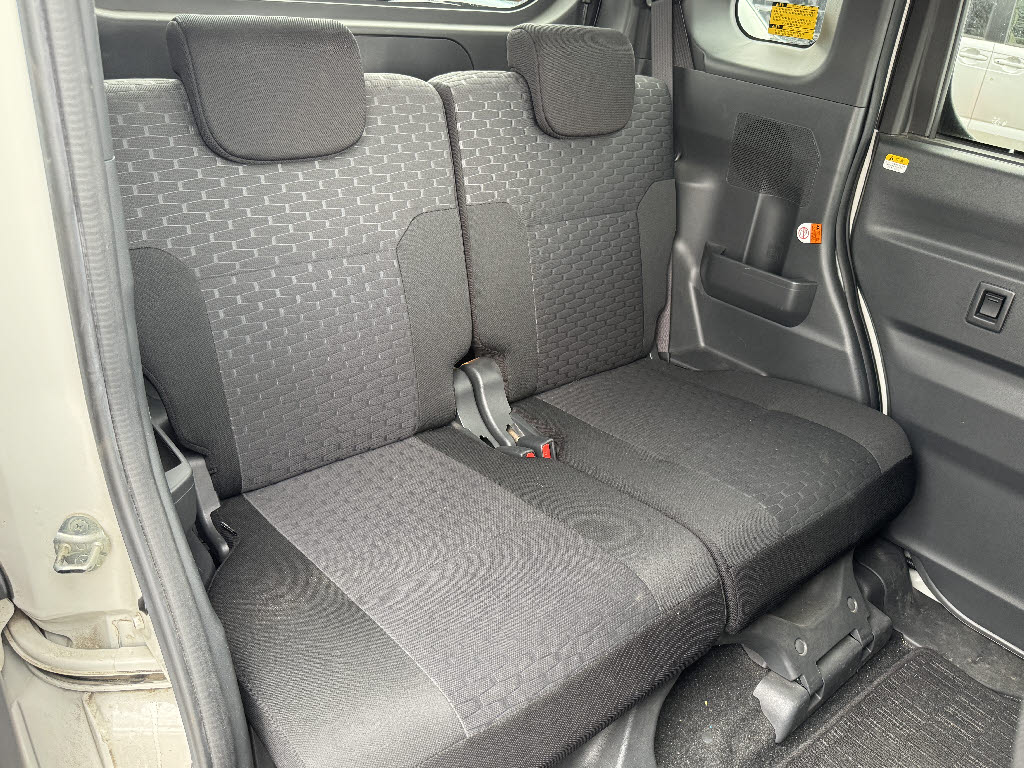 ダイハツ ウエイク X SA 4WD