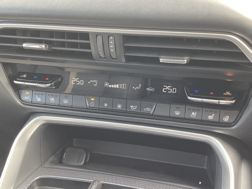 マツダ ＣＸ－６０ XDｴｸｽｸﾙｰｼﾌﾞﾓｰﾄﾞ 4WD