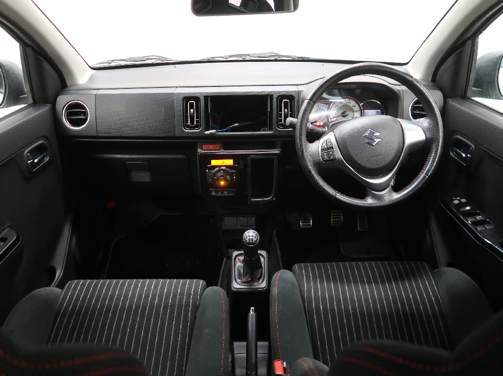 スズキ アルト ベースグレード