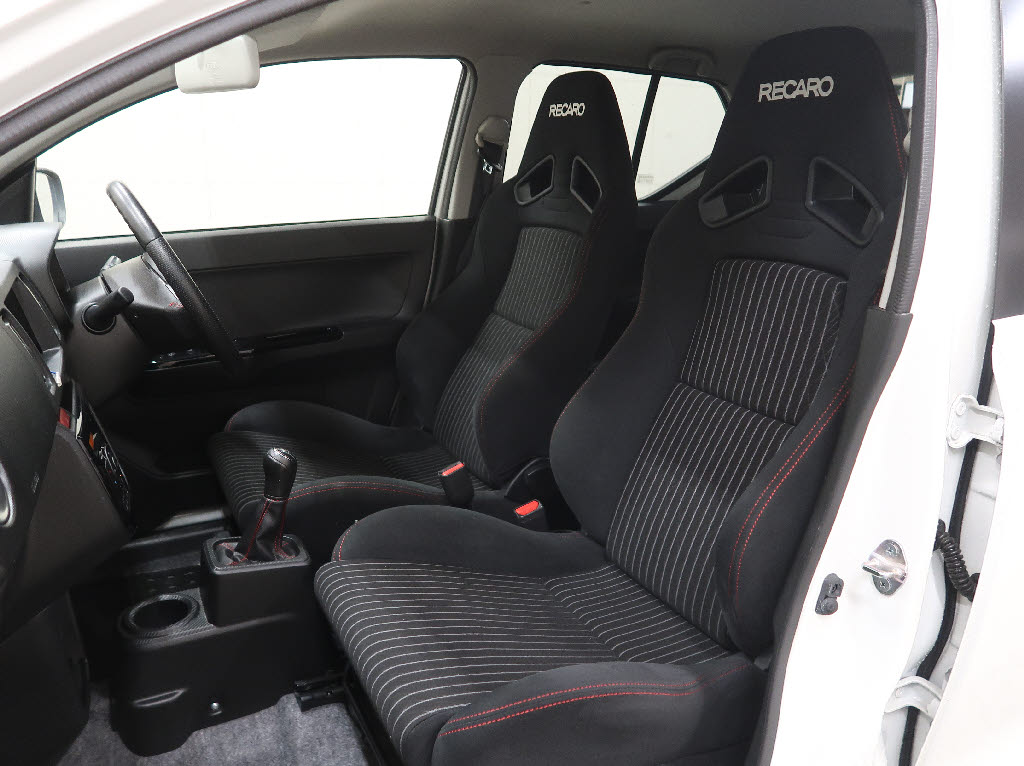 スズキ アルト ベースグレード