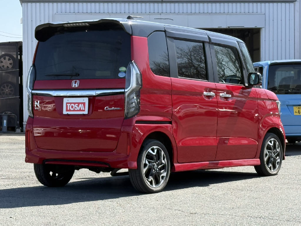 ホンダ Ｎ　ＢＯＸカスタム G・Lﾎﾝﾀﾞｾﾝｼﾝｸﾞ 4WD