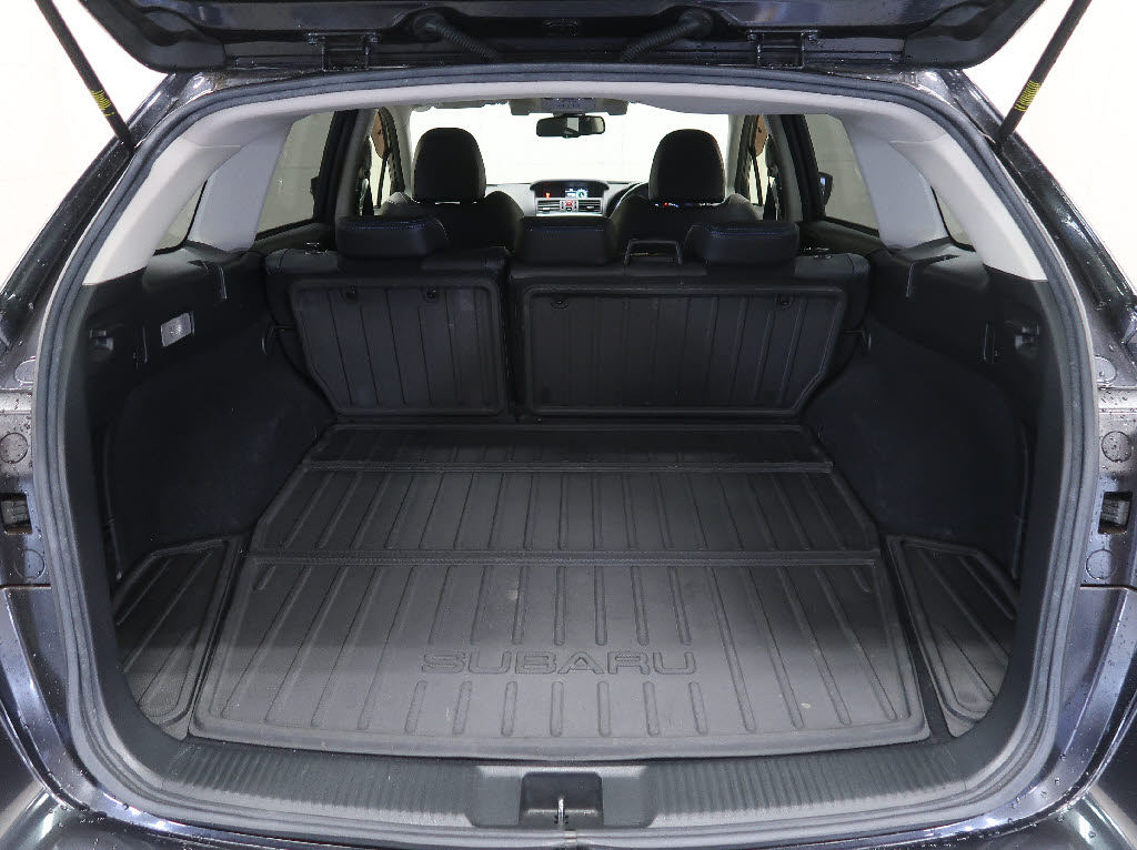 スバル レヴォーグ 2.0GT-SｱｲｻｲﾄｱﾄﾞﾊﾞﾝｽｾｲﾌﾃｨP