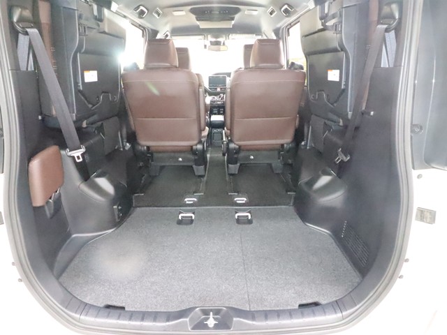 トヨタ エスクァイアＨＶ Ｇｉプレミアムパッケージ