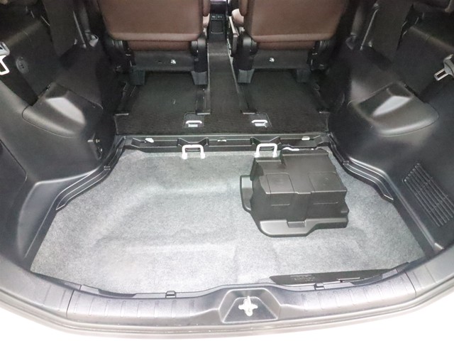 トヨタ エスクァイアＨＶ Ｇｉプレミアムパッケージ