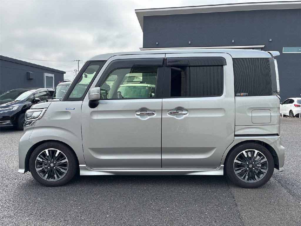 スズキ スペーシアカスタム XS