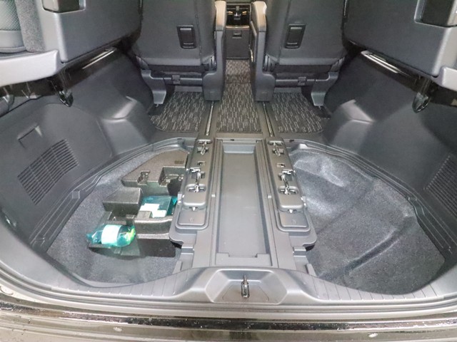 トヨタ アルファード Ｚ