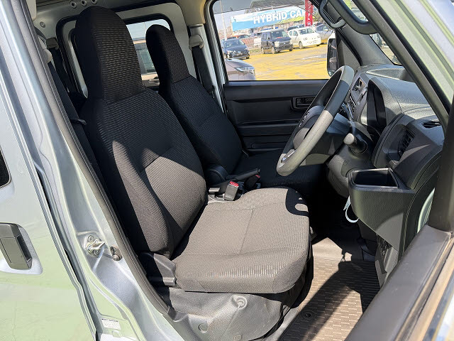 ダイハツ ハイゼットカーゴＶ デラックス