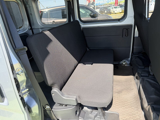 ダイハツ ハイゼットカーゴＶ デラックス