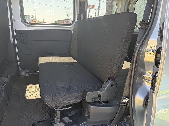 ダイハツ ハイゼットカーゴＶ デラックス