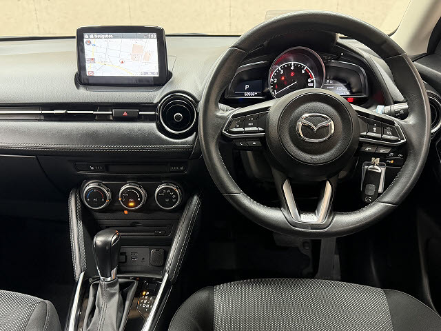 マツダ デミオ XDツーリング