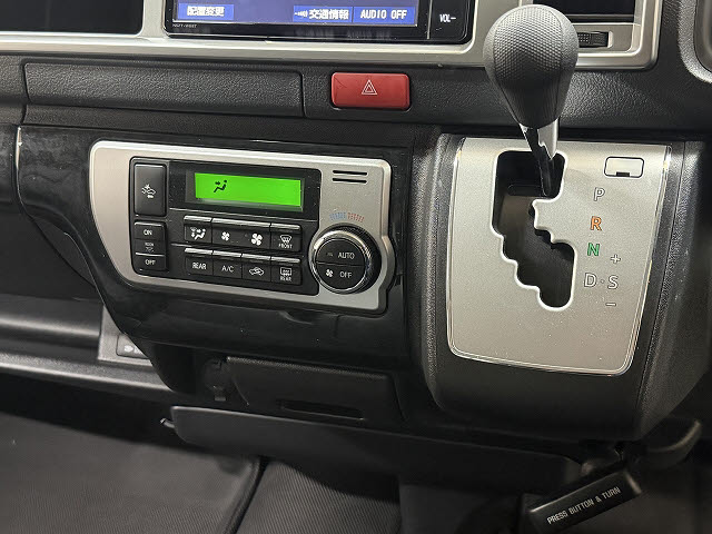 トヨタ ハイエース ＧＬ