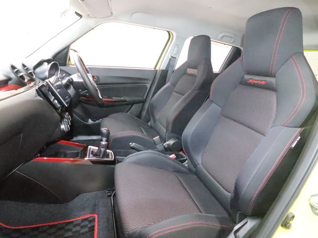 スズキ スイフト スポーツ