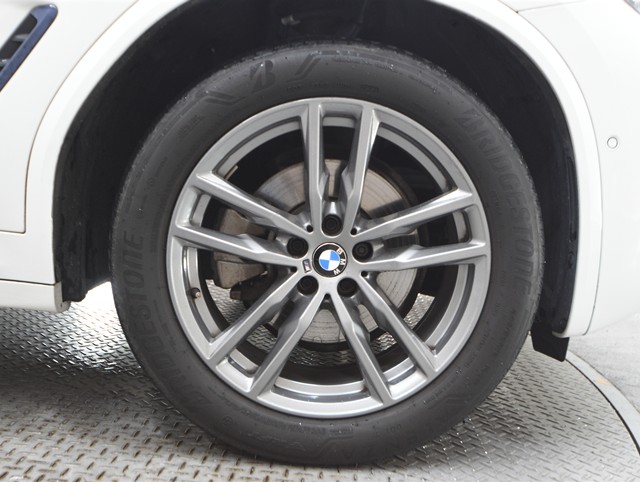 ＢＭＷ ＢＭＷ Ｘ３ Ｘドライブ２０ｄ Ｍスポーツ