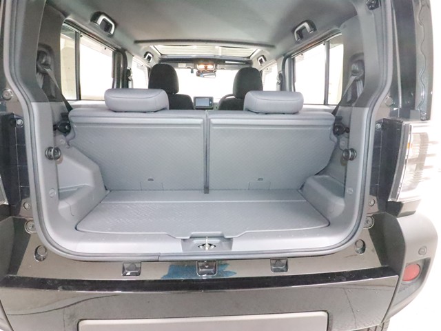 ダイハツ タフト Gダーククロムベンチャー