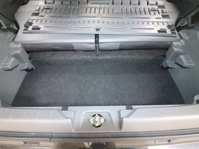 ダイハツ タフト Gダーククロムベンチャー